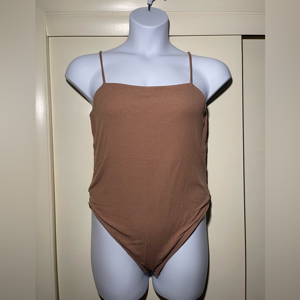 Women's Coffee / Taupe Ribbed Bodysuit XL